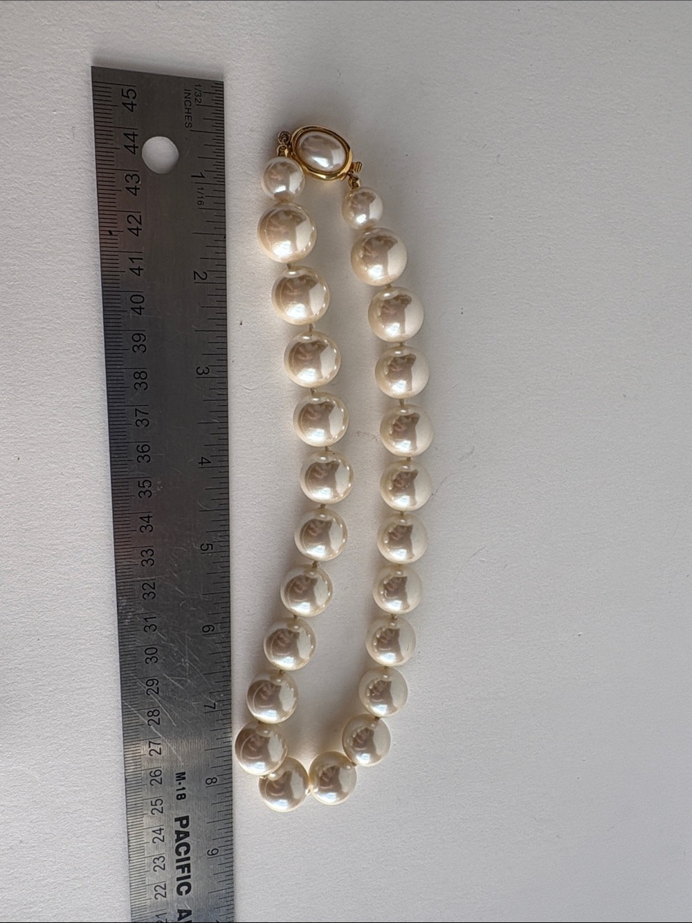 Ivory Faux Pearl Strand Necklace Classic Elegant Women Jewelry - Picture 4 of 4
